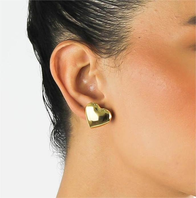 Brinco Coração Liso- Banhado A Ouro 18k