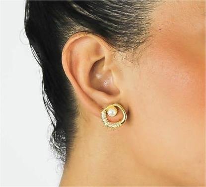 Brinco Pérola Cravejado- Banhado A Ouro 18k