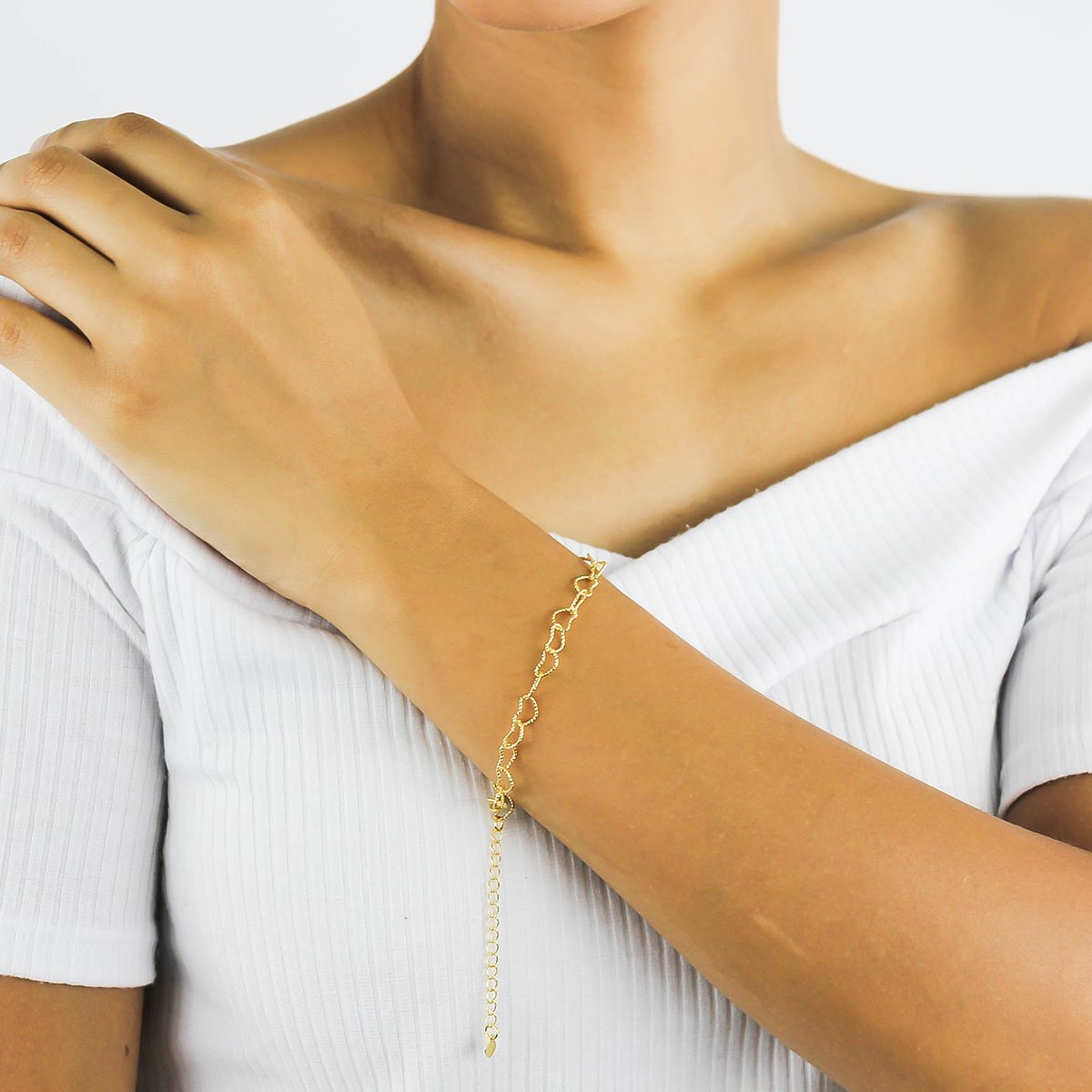 Pulseira Corrente De Corações- Banhado Em Ouro 18k