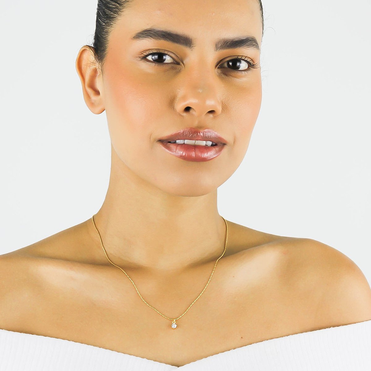 Gargantilha Ponto De Luz- Banhado A Ouro 18k