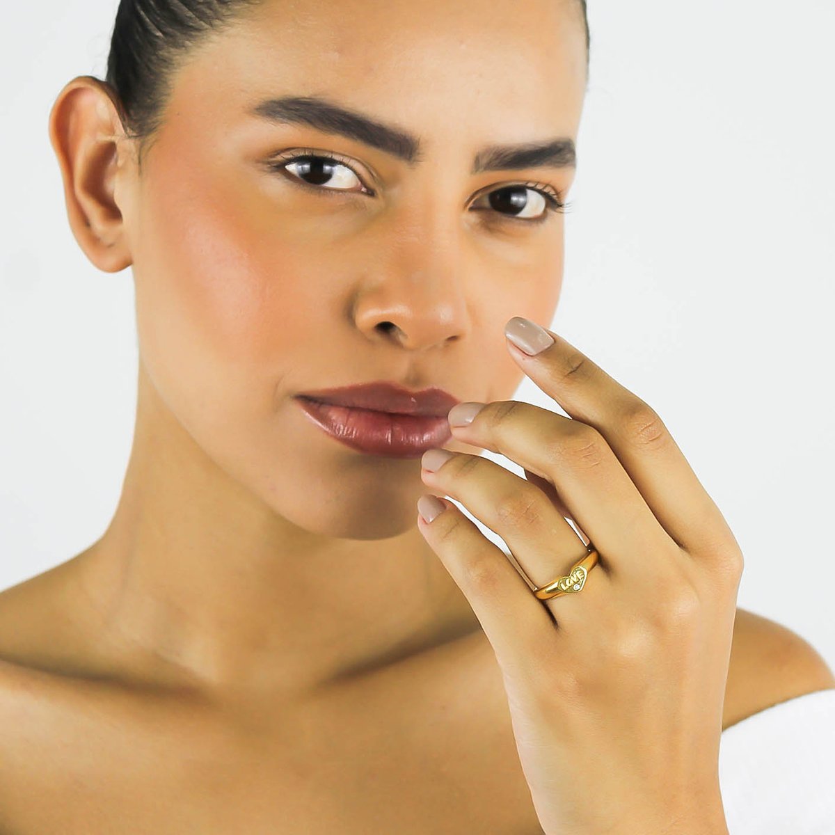 Anel Coração Love- Banhado A Ouro 18k